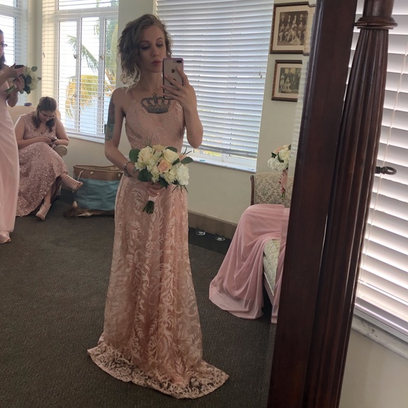 Dresses & Skirts - Sleeveless Lace Blush Full Length Formal Gown